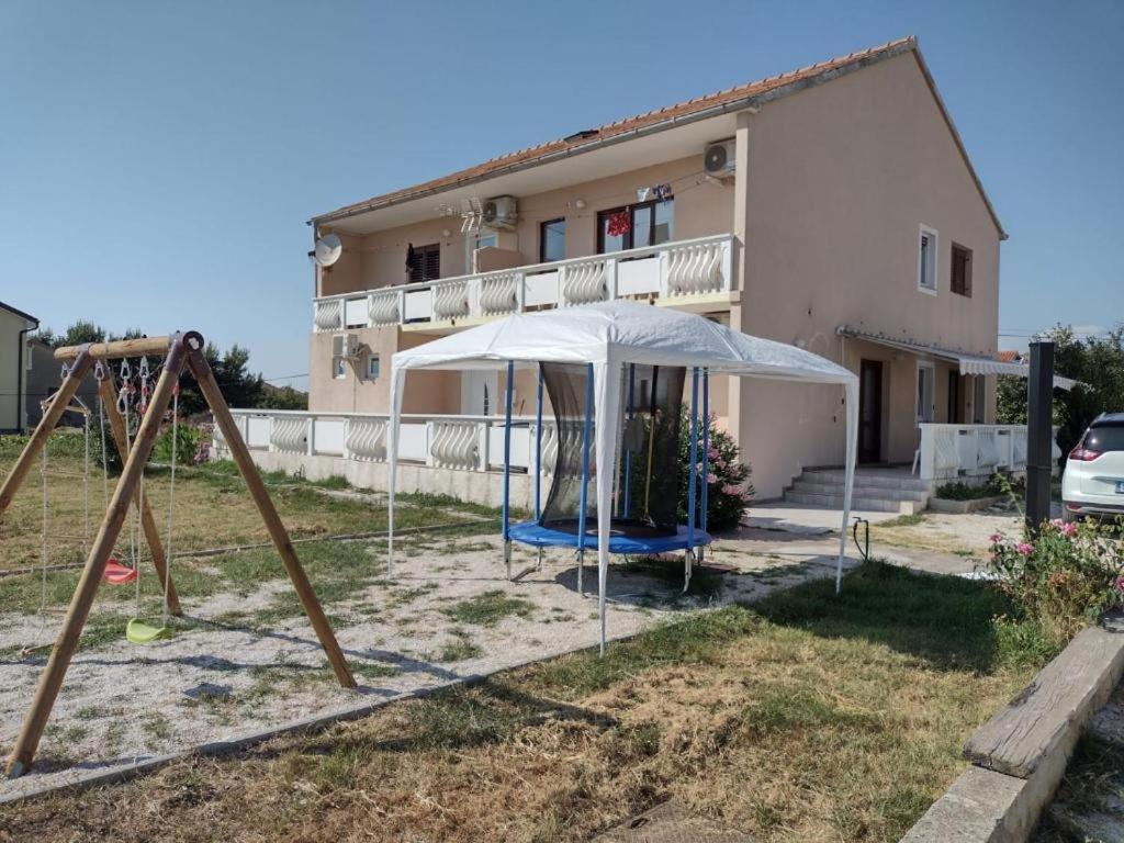 Gordana Apartmani Ljubac  Exterior photo